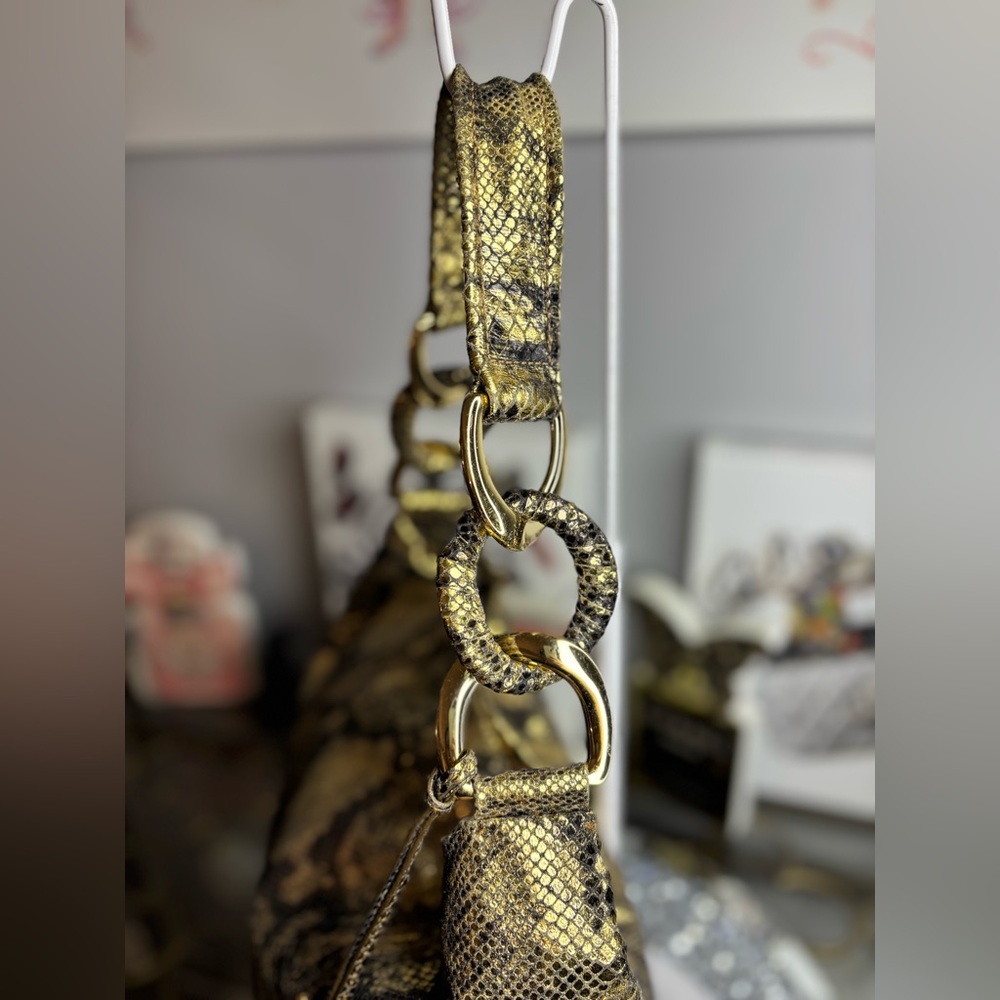 Michael Kors metallic gold snakeskin hobo shoulder bag EUC - Picture 9 of 13